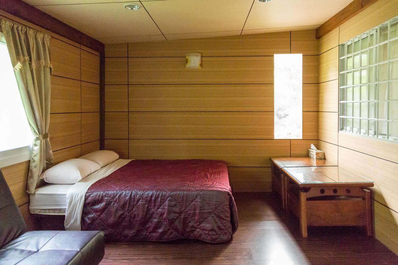Ruyi Yuan Homestay 퉁샤오진 외부 사진